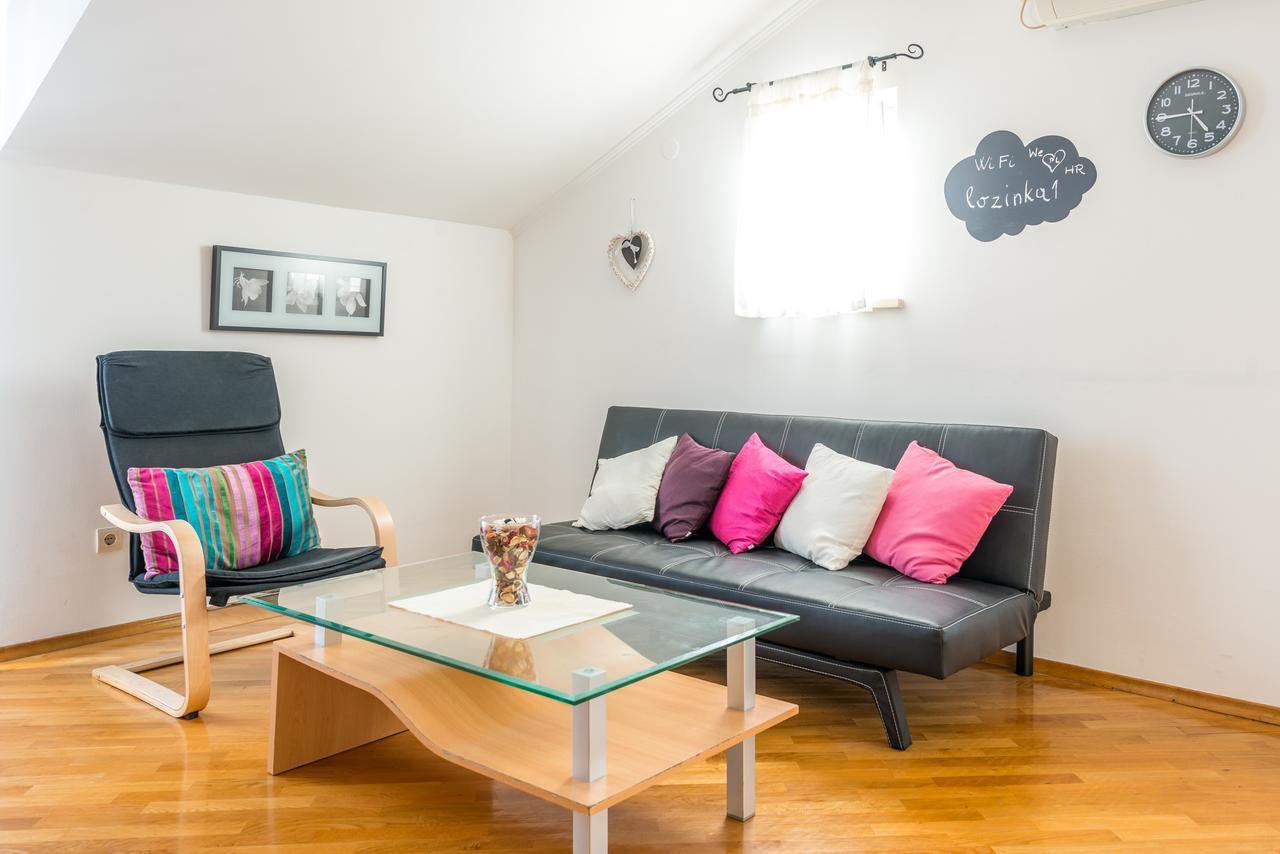 Lily's Apartment *